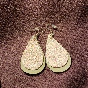 Light gray leather, pink glitter 2 layer earrings